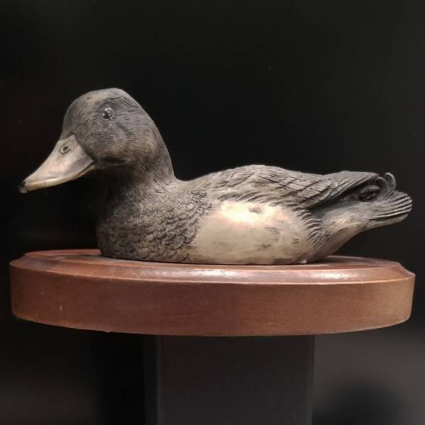 DeLodzia Unpainted Duck Contemplating His Navel Medium Scrimshaw Statue 2 DeLodzia Unpainted Duck Contemplating His Navel Medium Scrimshaw Statue, Dark