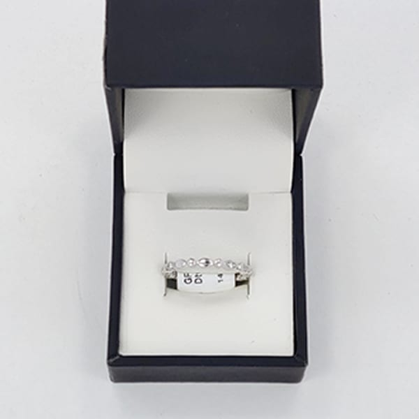 Diamond & White Gold Ring 2.37 Grams - 0.08 Carats 1 White Gold, Diamond Ring 2.37 Grams - 0.08 Carats