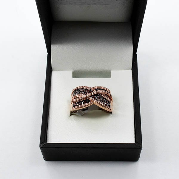 Diamond & Rose Gold Ring (0.53 Carats - 10 KTW) 1 Diamond & Rose Gold Ring (0.53 Carats - 10 KTW)