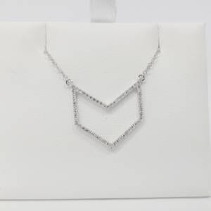 14k White Gold Arrow Diamond Necklace