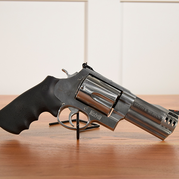 Smith & Wesson S&W500 500 S&W 4" 163504 1 Smith & Wesson S&W500 500 S&W 4" 163504
