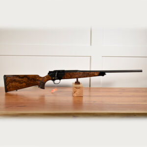 Blaser R8 Grade 11 22WMR 23-5/8"