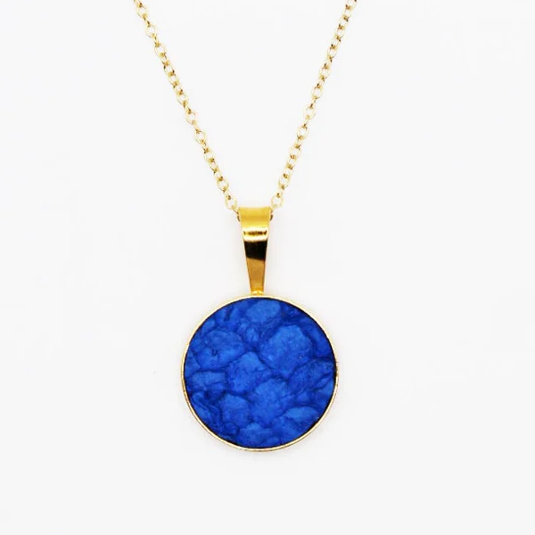 Teal Heron STORY Necklace ROYAL BLUE SEA BASS GOLD 1 Teal Heron STORY NEcklace ROYAL BLUE SEA BASS GOLD
